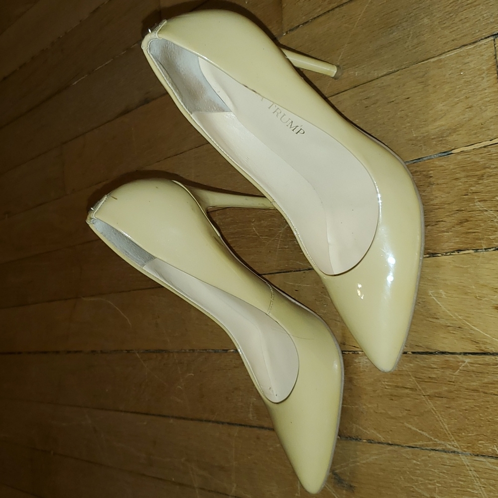 Ivanka Trump Nude Pumps